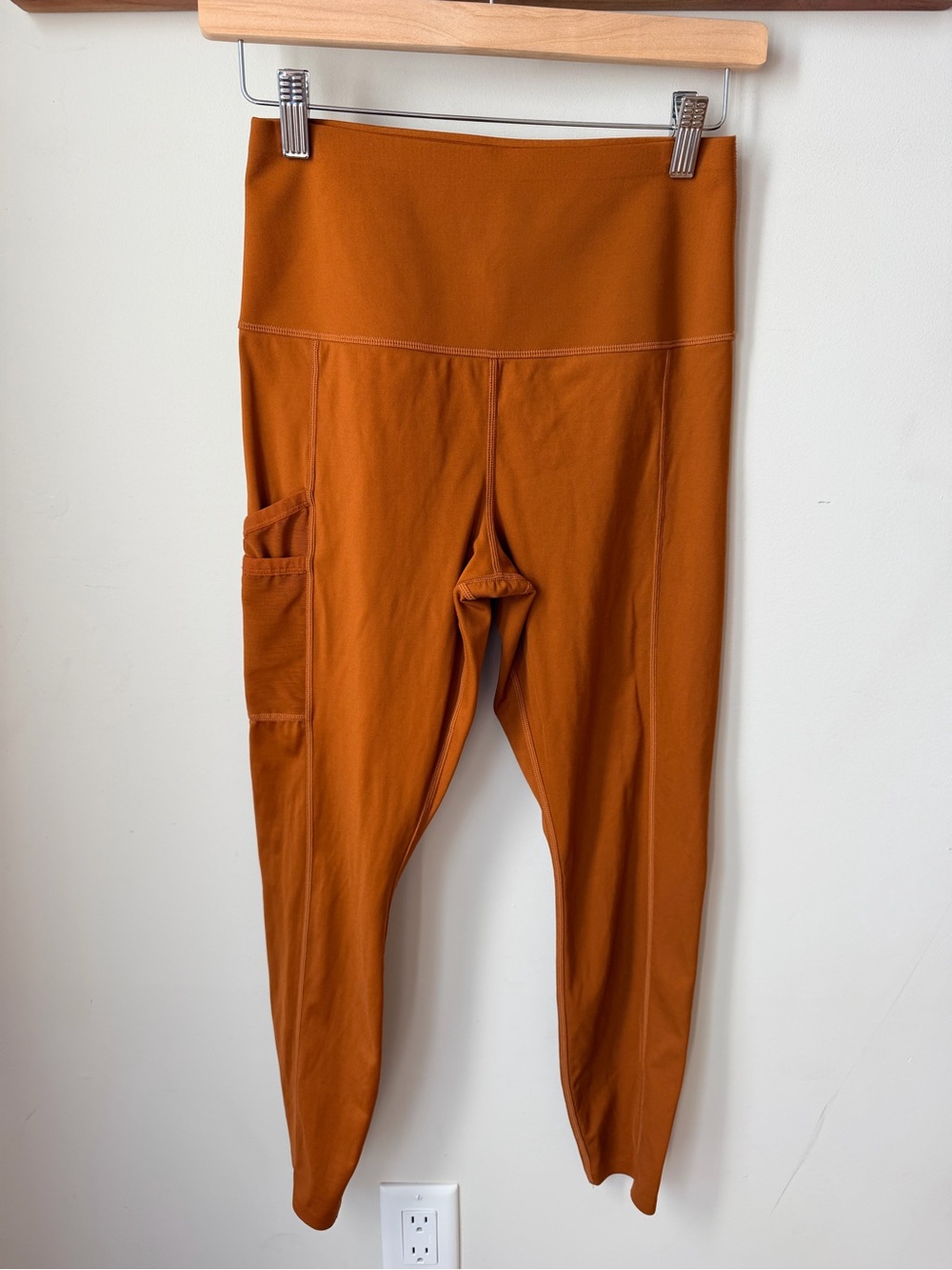 KNIX HiTouch High Rise Rust Orange Leggings w/ Side Pocket M